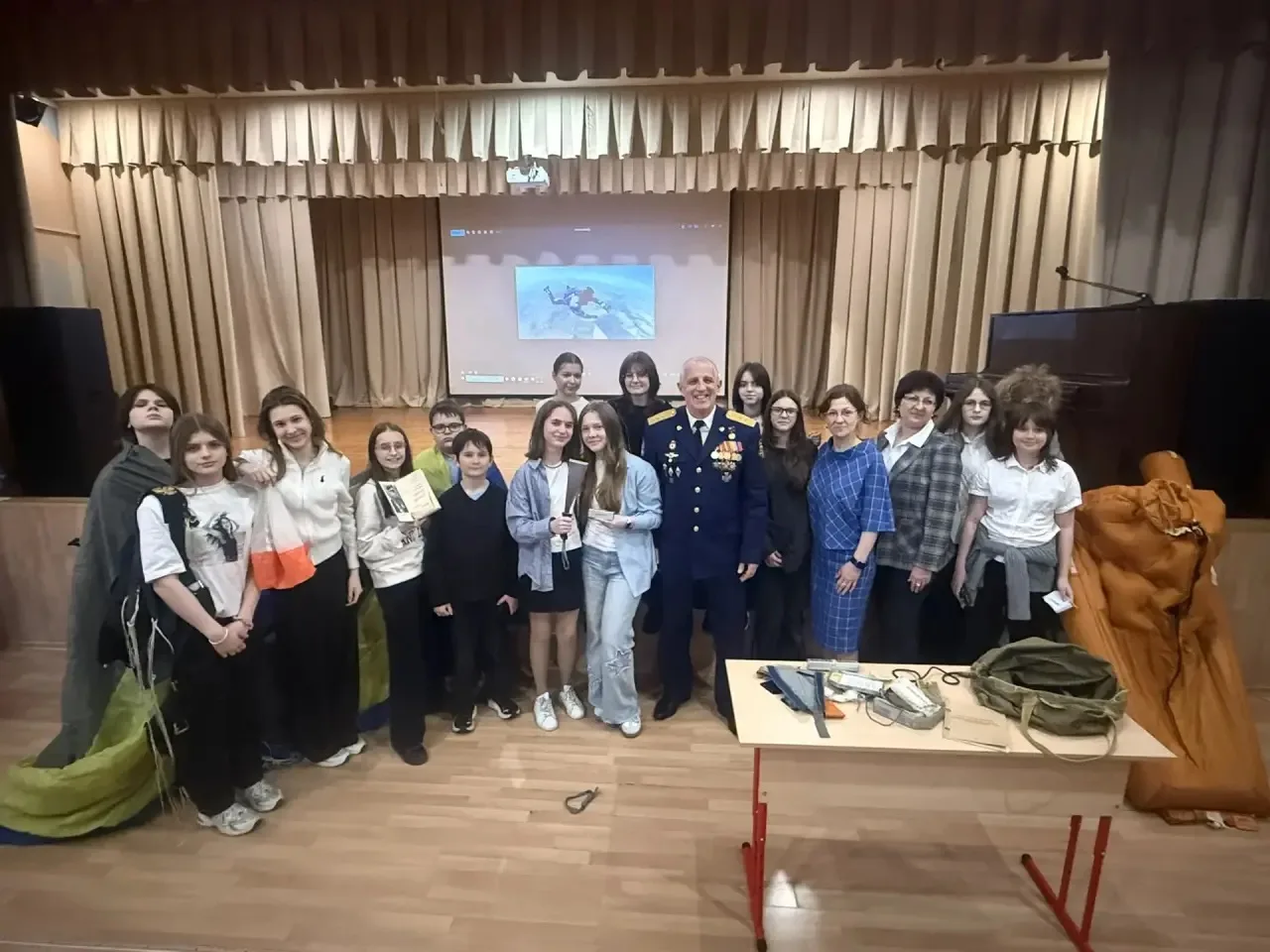 🚀Профессионал своего дела  Сегодня состоялась вторая встреча с вице-президентом федерации парашютног