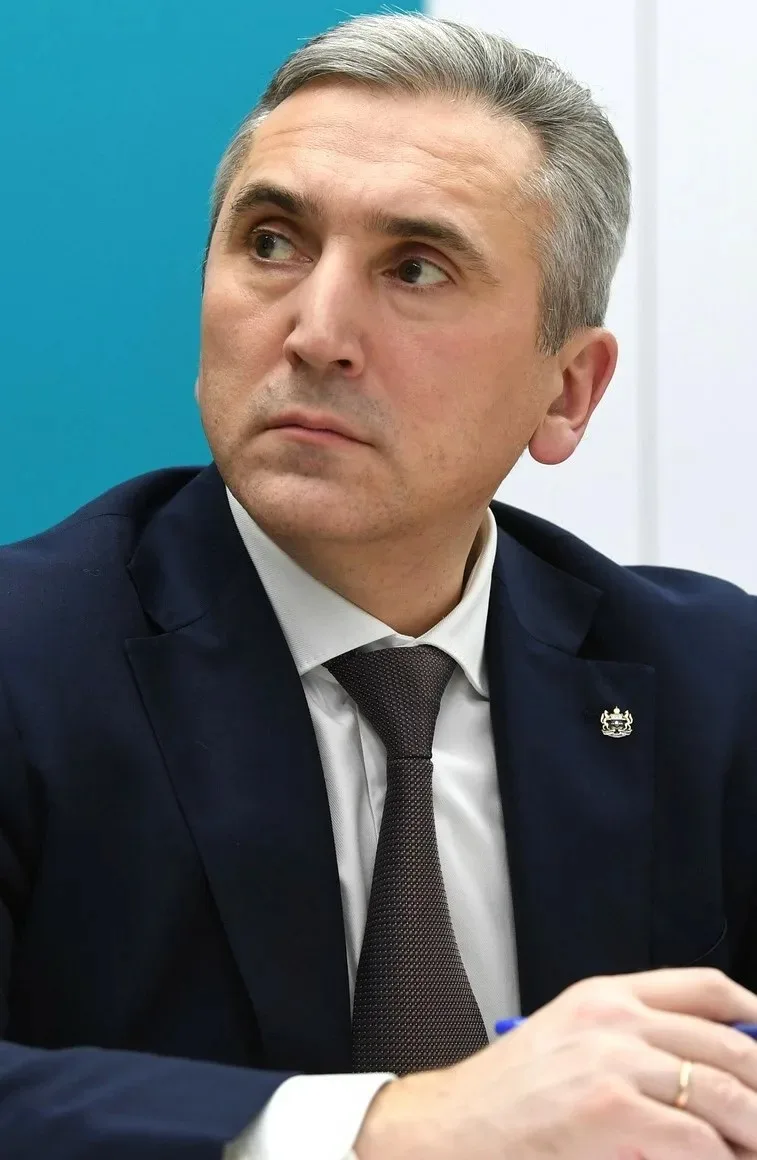 Александр Моор дал поручения по обращениям жителей региона