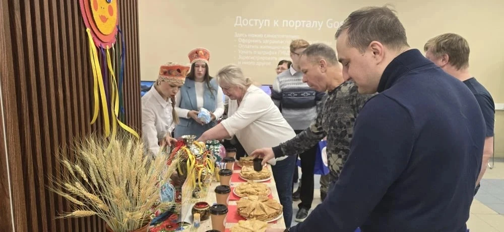 🥞 А Масленица к вам заходила? Блинный батл в МФЦ Лобни!   Кто сказал, что МФЦ – только про справки и
