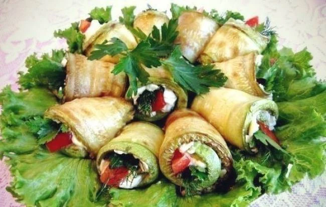 Рулетики из кабачков