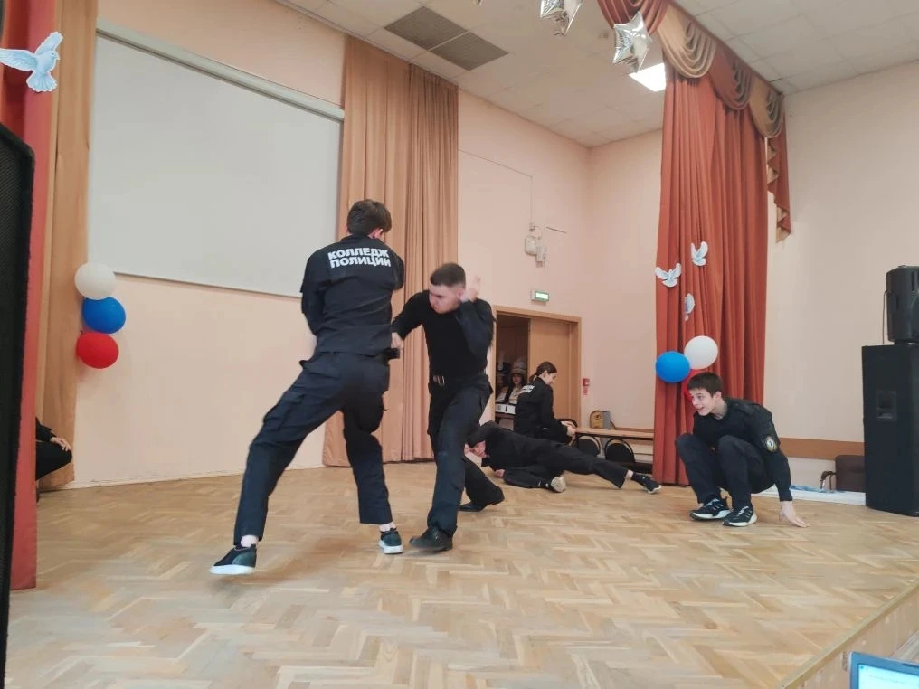 👮‍♂️ Сегодня, 12 мая, обучающиеся 8 и 9 классов с большим интересом приняли участие в профориентацио