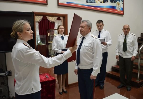 Четыре сотрудника академии приняли присягу

Сегодня в музее истории уголовно-исполнительной системы 