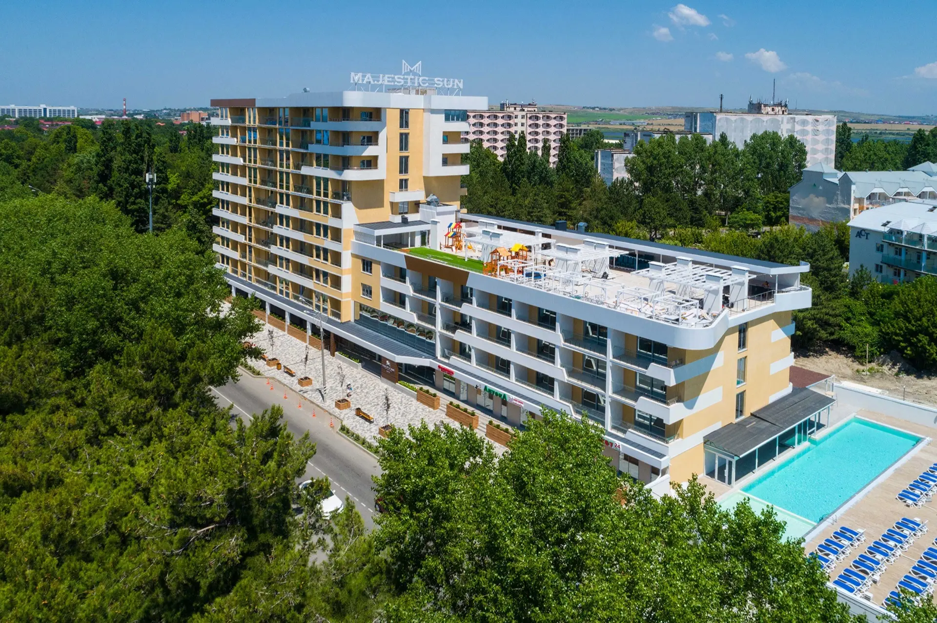 🔥 MAJESTIC CLUB ALEAN приглашает на работу в Анапе!  📍 Адрес: г. Анапа, Пионерский проспект, 20М  Мы