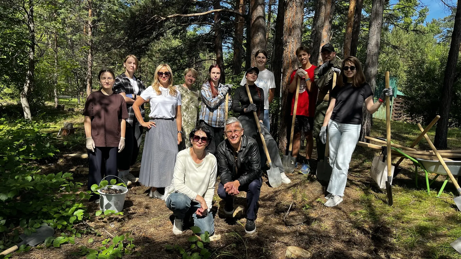 Мы прокладываем путь к будущему! 🌿

⭐️ В нашем городе зарождается что-то грандиозное: стартовал эта