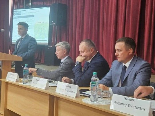 Продовольственная безопасность, импортозамещение,
селекция и семеноводство
 
        16 июня на базе