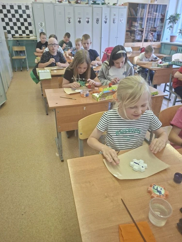 💖 Волшебство своими руками: 
мастер-класс по лепке из гипса!

Сегодня в нашем пришкольном лагере ца