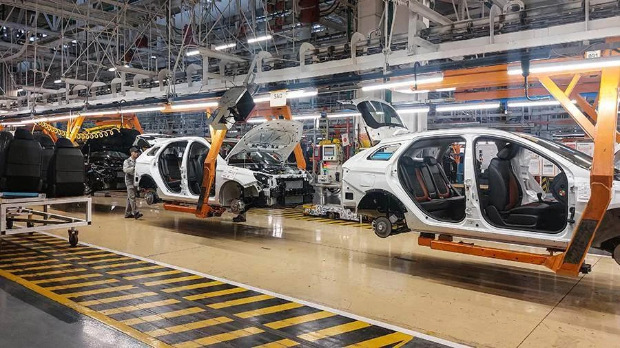С 27 июля «АвтоВАЗ» ушёл в плановый единый корпоративный отпуск

Три недели, до 16 августа, нитки ко