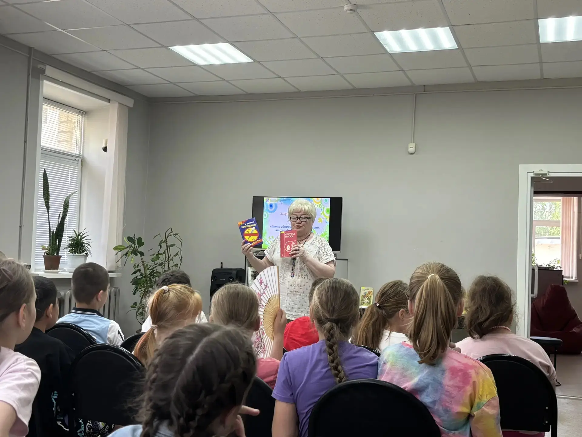 🌼 Наш лагерь продолжает свою насыщенную программу. 🌼 
📚 Сегодня для воспитанников был организован