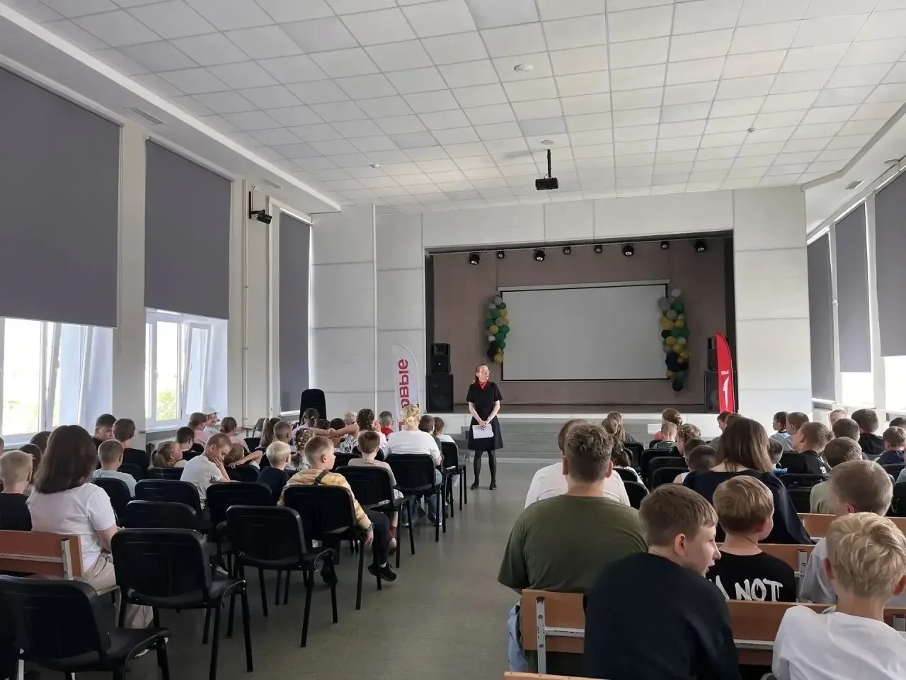 Старший инспектор по делам несовершеннолетним провела профилактическую беседу с детьми в летнем лаге