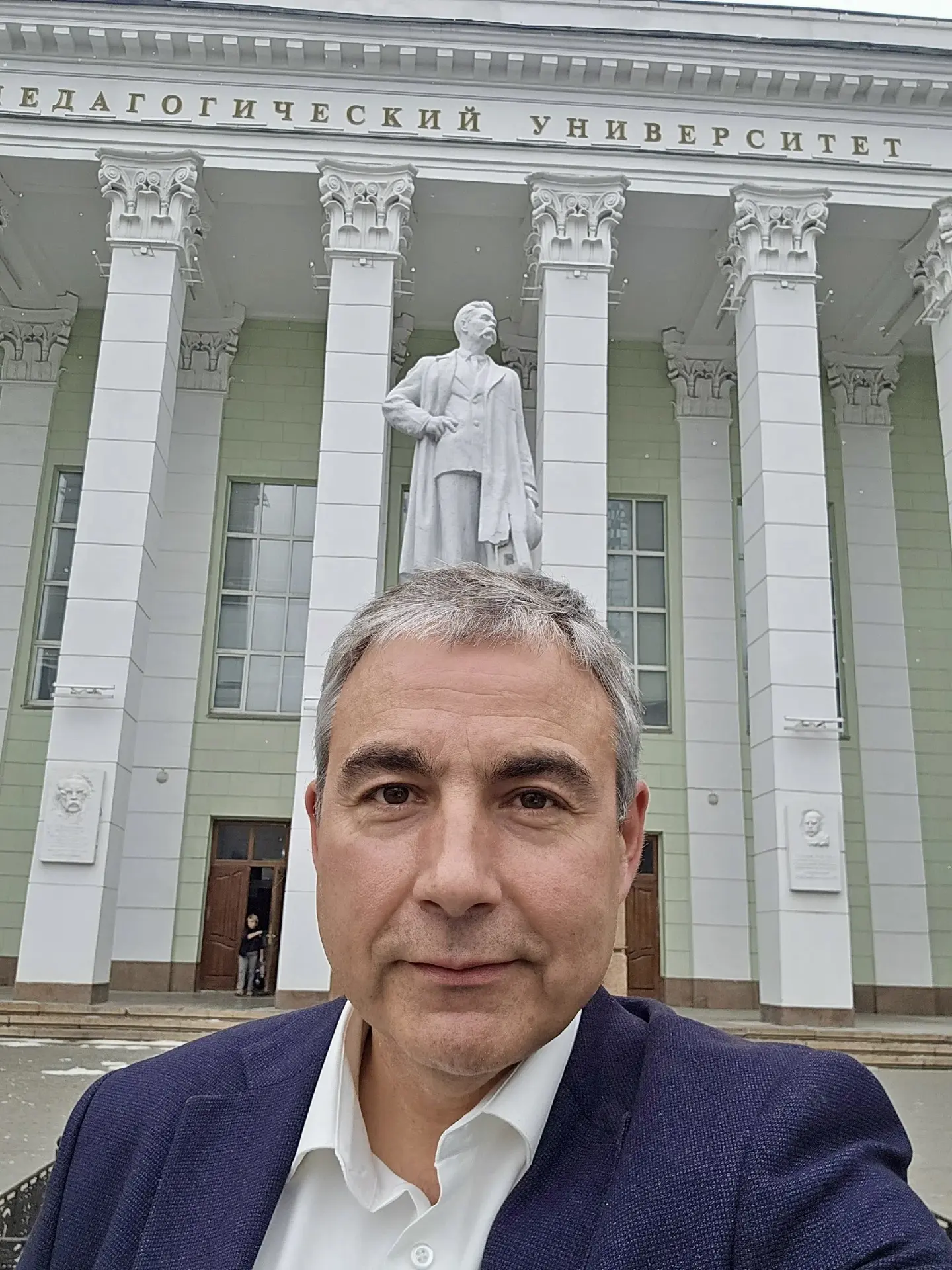 Диалог на равных