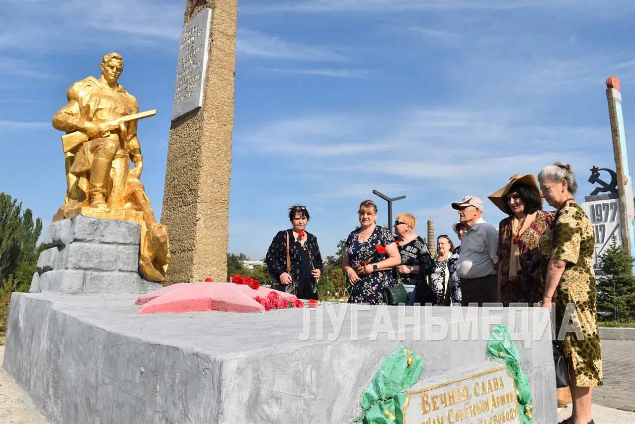 ⭐ В Кировске прошли мероприятия, приуроченные к 83-й годовщине освобождения города от н...