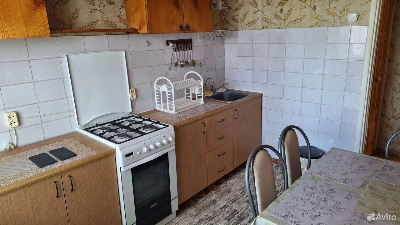 Сдам без посредников: 3-комнатная квартира, 62.8м²