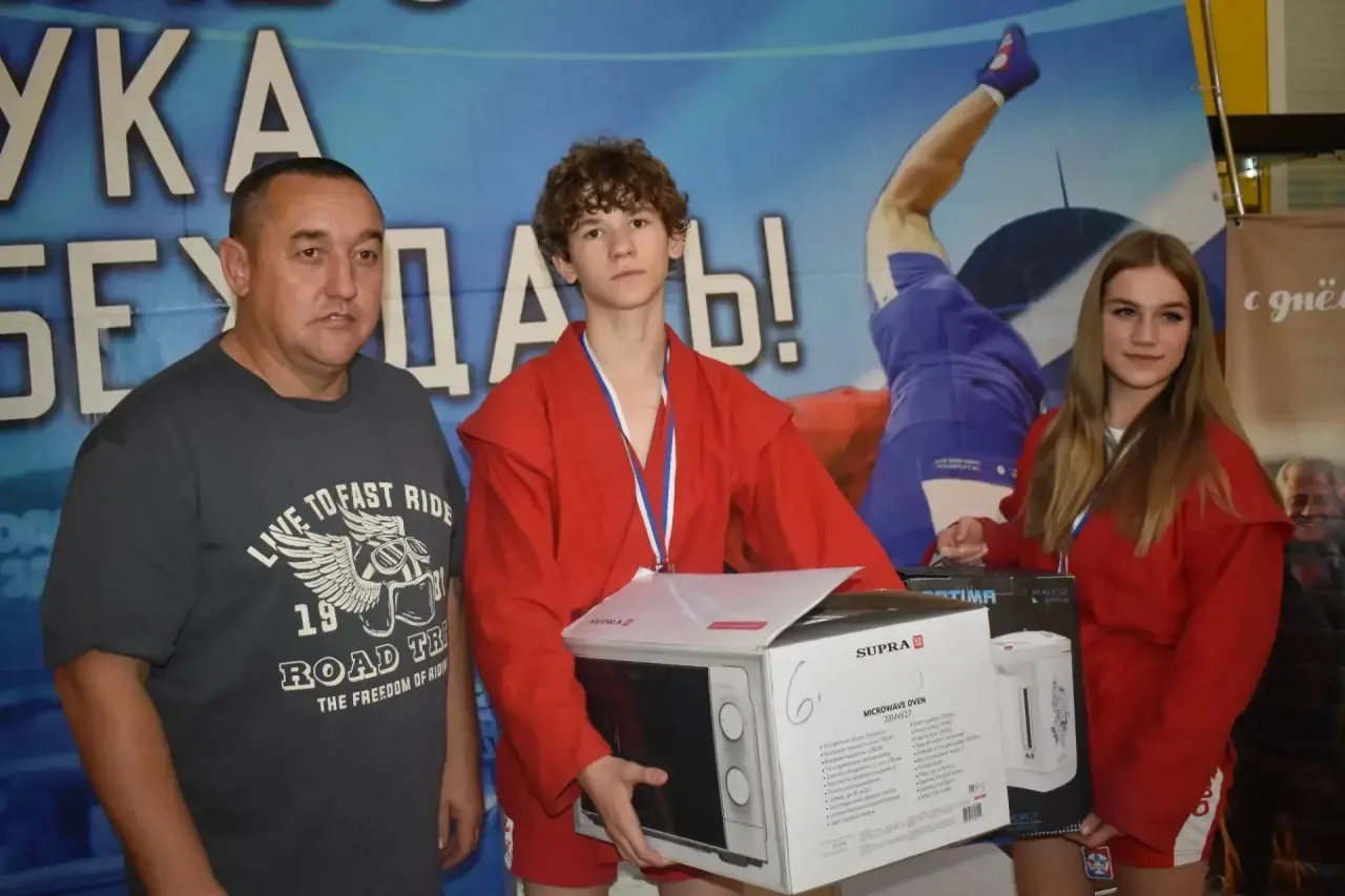 3 октября 2026 года в Доме культуры «Сибиряк» города Алзамай состоялся Открытый турнир ...