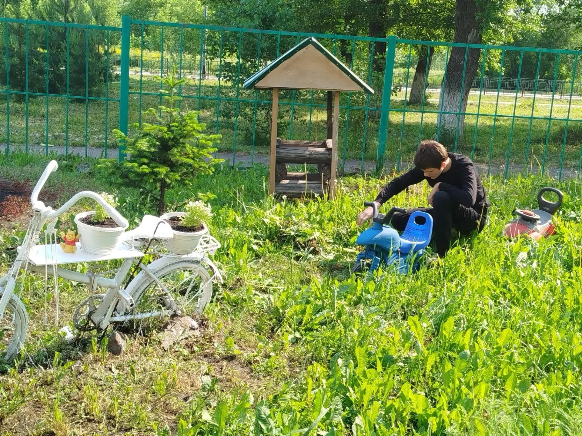 ☀️Сегодня после завтрака ребята из школьного трудового лагеря и минуты не сидели сложа руки. Сразу -