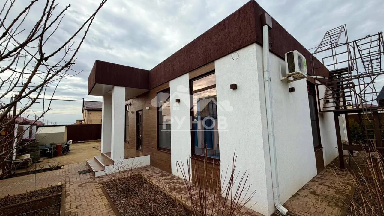 ✔️Адыгея, Козет
🏠 Дом 102,8 м2 (2 спальни, кухня-гостиная, 2 санузла, котельная, гардеробная) + тер