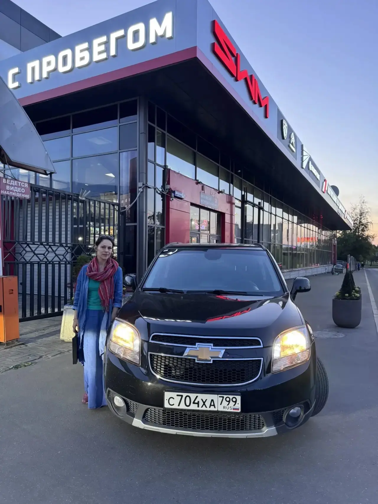 🚘 Ещё несколько счастливых моментов

Такие кадры всегда приятно видеть: выбор сделан, ключи передан