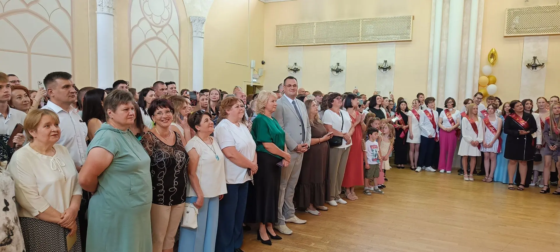 🎉 ВЫПУСКНОЙ в 9 классе 
2 июля в Гимназии прошел выпускной  для ребят 9 А,9 Б,9 В классов.
Свыше 10