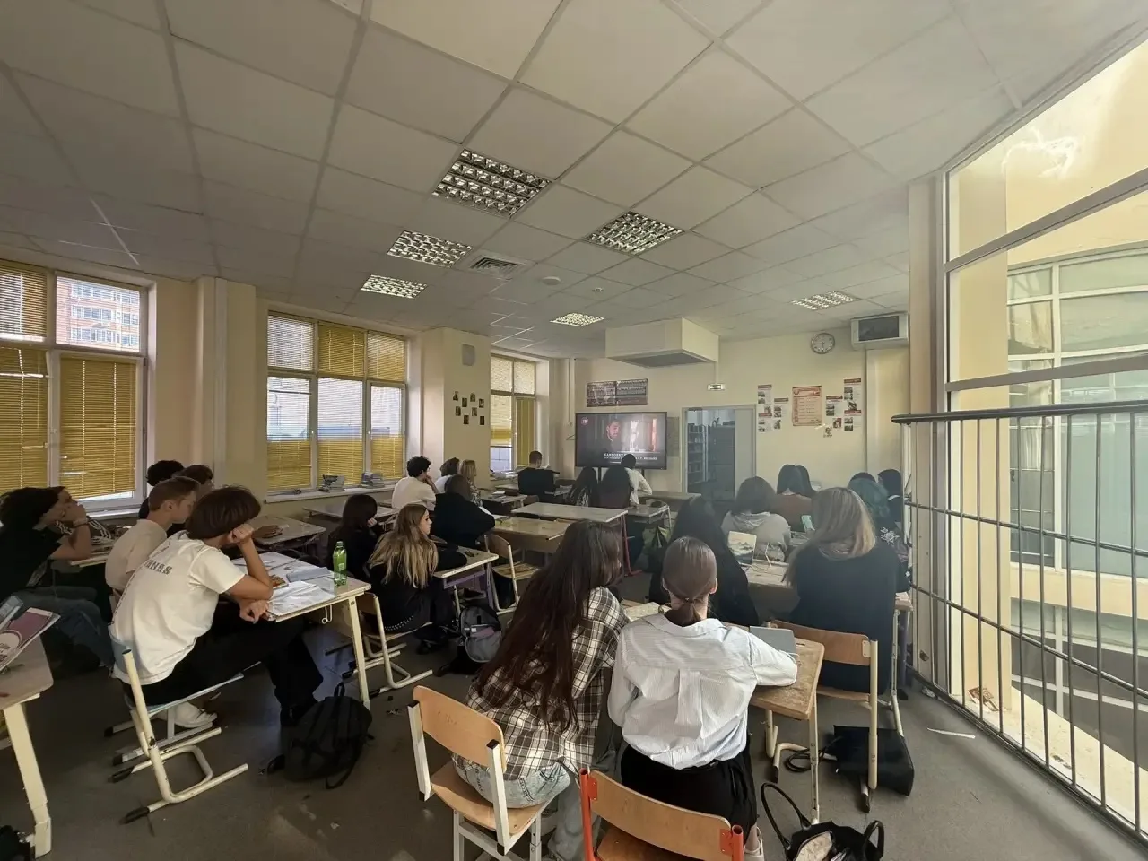 В 11 «Г» классе прошёл урок памяти, посвящённый трагедии в Беслане