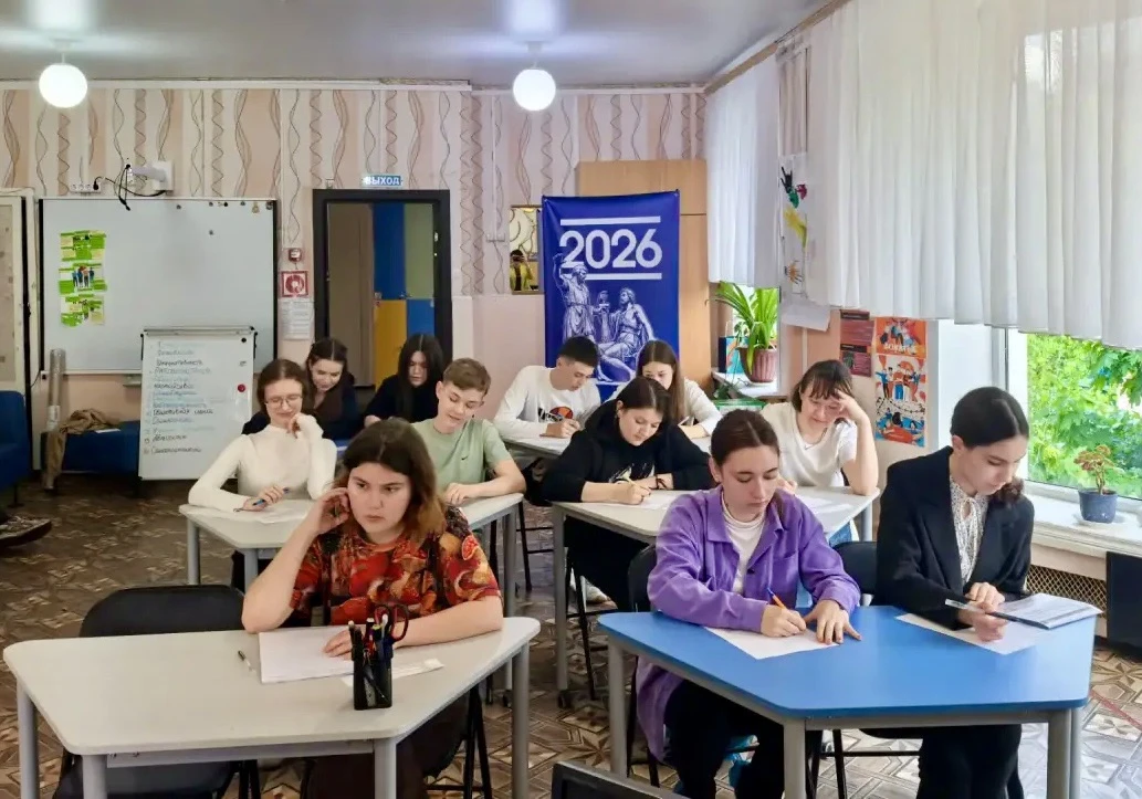 Дорогие друзья! В соцсетях активно обсуждается судьба здания бывшего детского сада № 7 ...