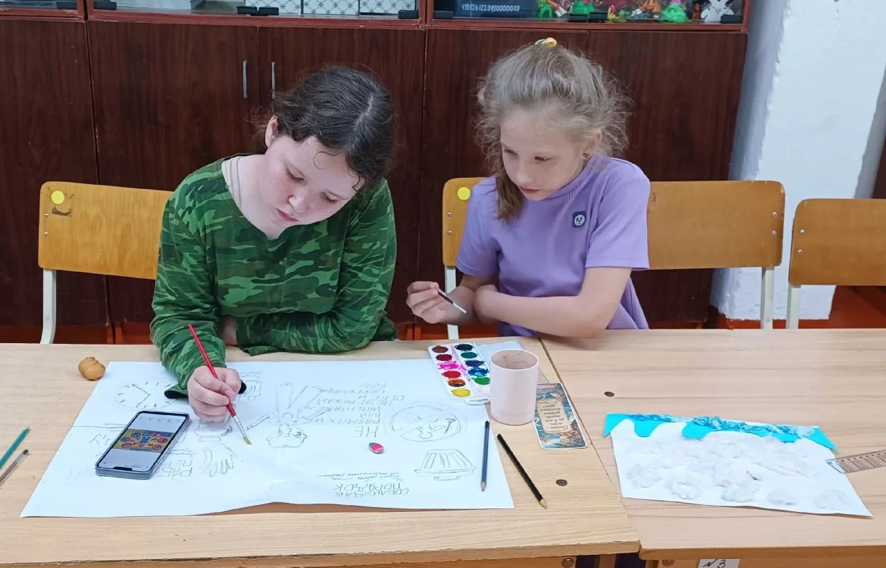 🧑‍🏫 Безопасность — это важно с детства!
В нашем пришкольном лагере с пользой прошёл «Марафон безоп