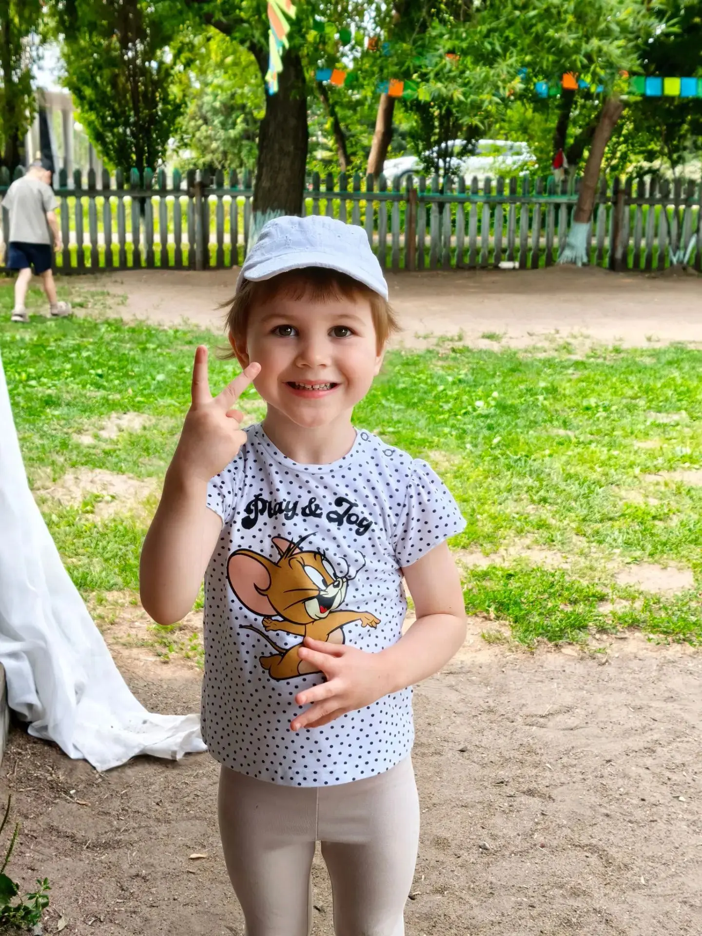 🌞 Вот оно какое — наше лето в детском саду! 🌿

Дни наполняются солнечным светом, звонким смехом и 