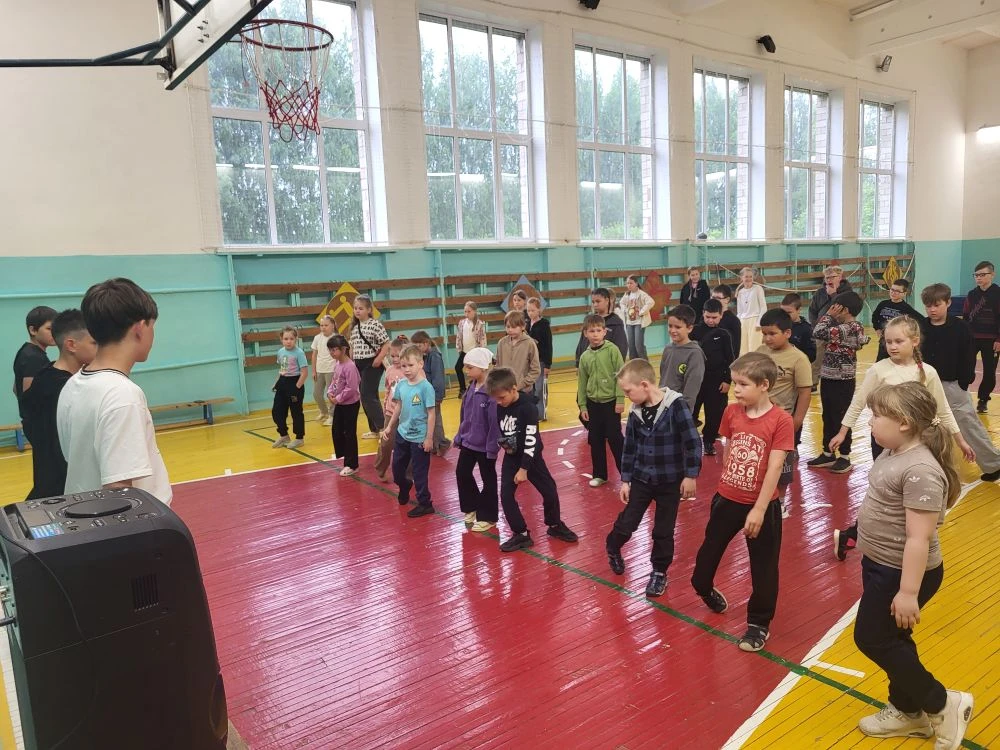 📍 Лагерь «Созвездие». День 11.

Пока одна часть нашего дружного отряда отправилась в кинотеатр «Спе