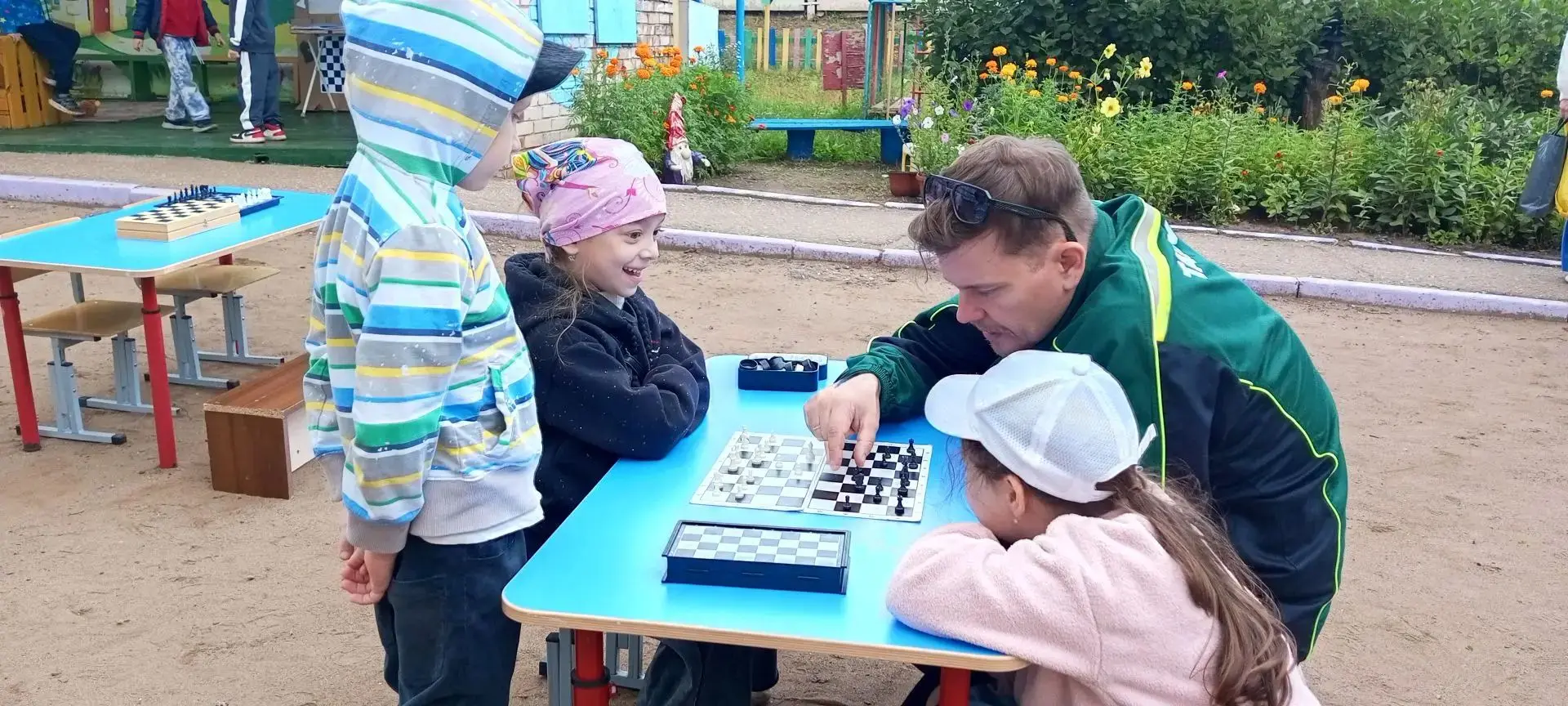 ♟«Король и пешка»: семейный шахматно-шашечный турнир.