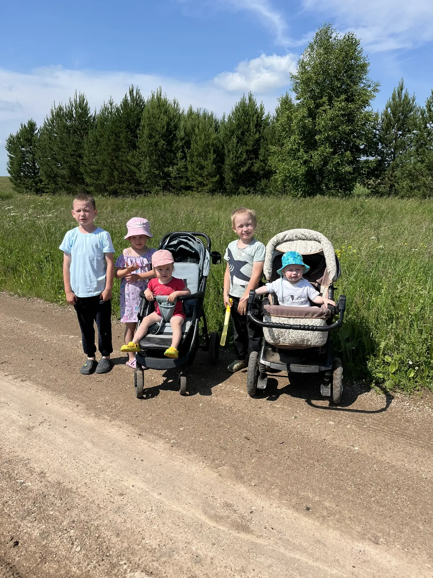 Все наши 🥰 это мои родные племянницы 😍🌷