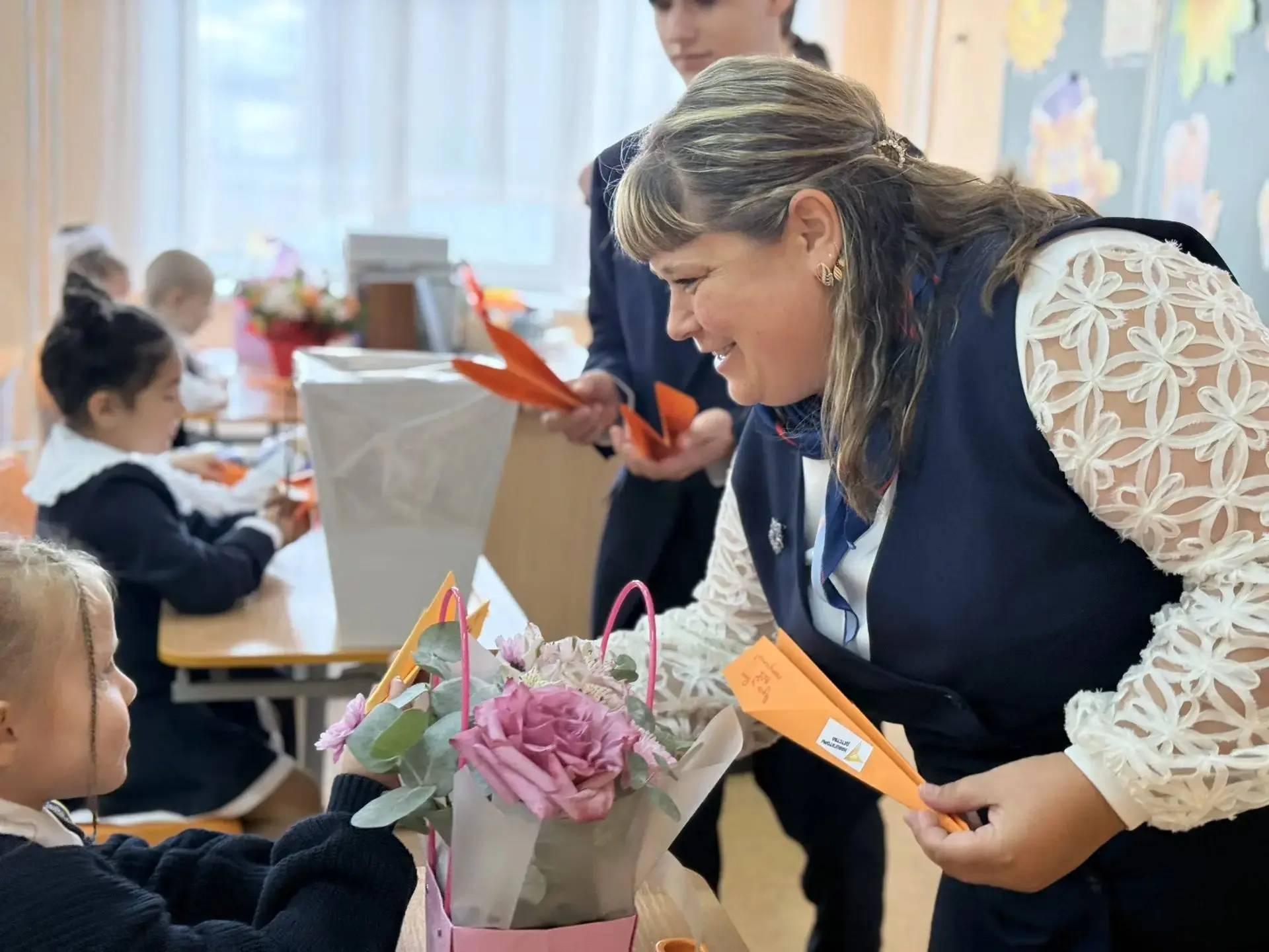 ✨В 1 классах прошла акция "Самолетик будущего", и этот день запомнится ребятам надолго....