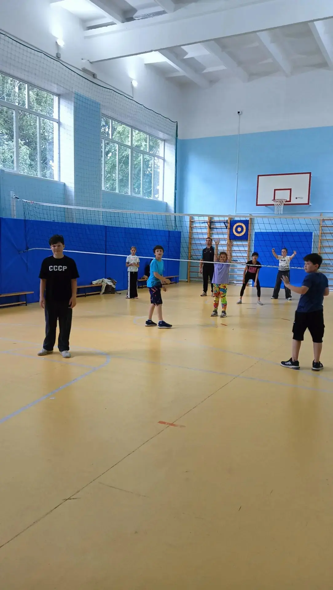 День в школьном лагере: спорт + сказка = идеальный баланс ☀️

Сегодня наши ребята здорово потрудилис