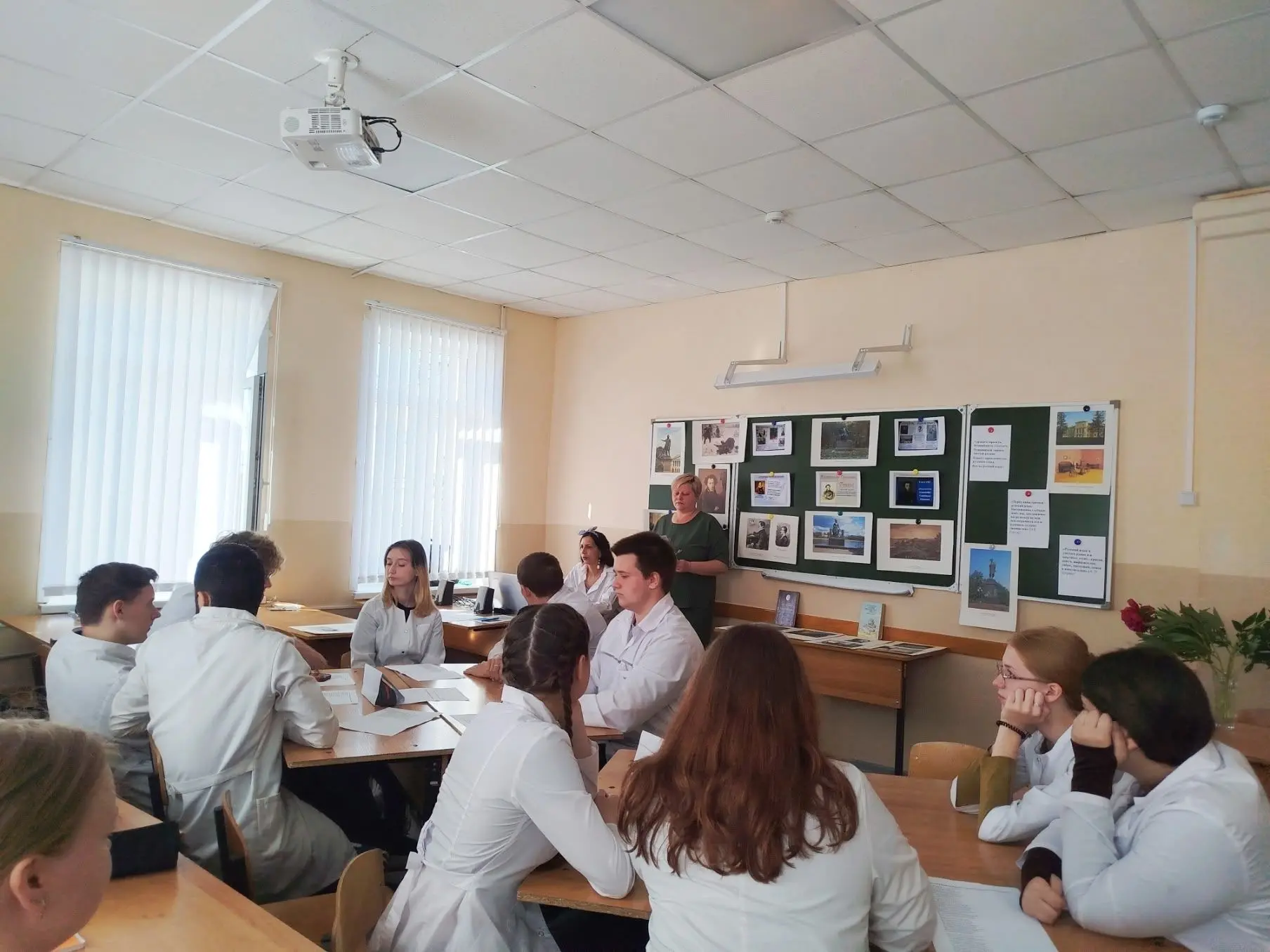 ✅ 6 июня родился Александр Сергеевич Пушкин, великий русский писатель и поэт. Именно он...