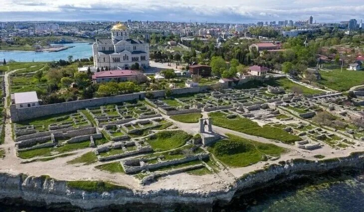 Дорогие друзья! 🏛️