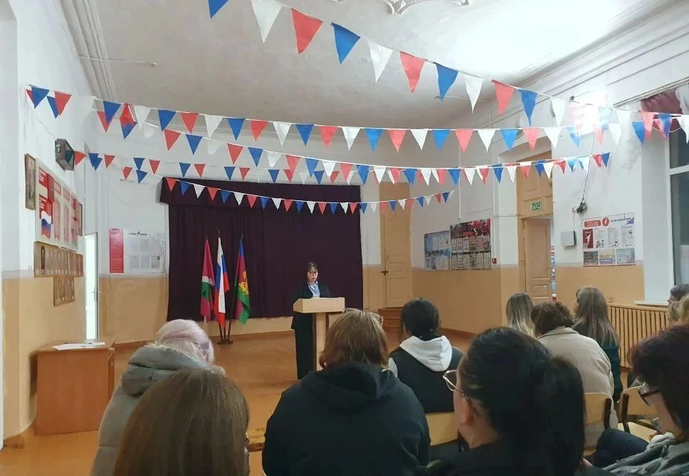 🛡️ Безопасность и культура: итоги общешкольного собрания в МБОУ СОШ №25