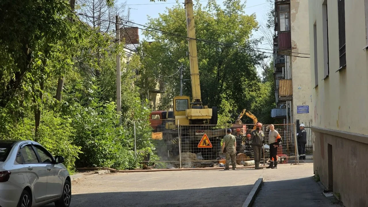 🚨 На сутки отключат горячую воду и перекроют дорогу на 1-й Пионерской