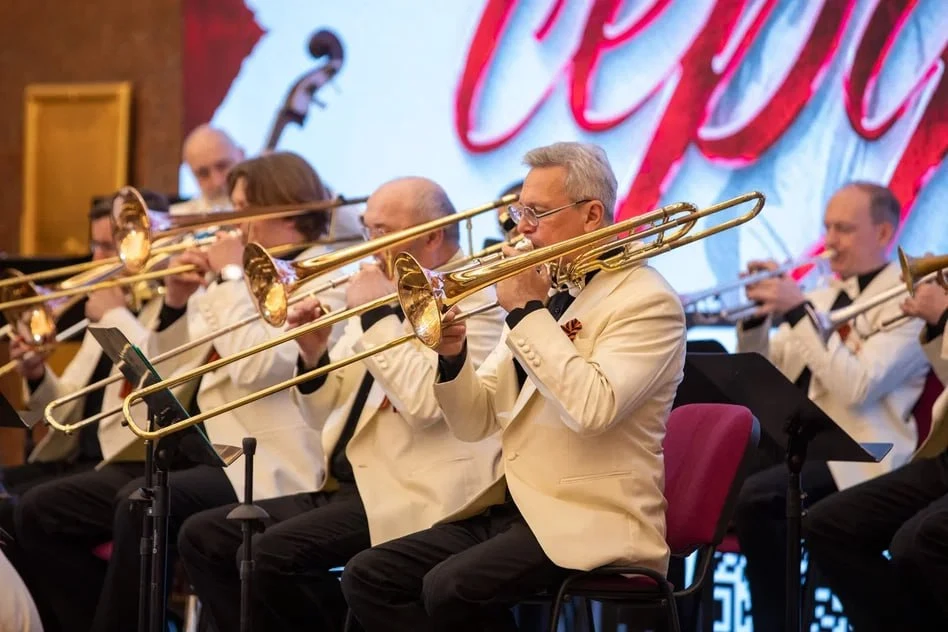 🎶 Музыка, которая трогает до слез…  В Музее Победы пошел концерт джазовой музыки «Память сердца», по