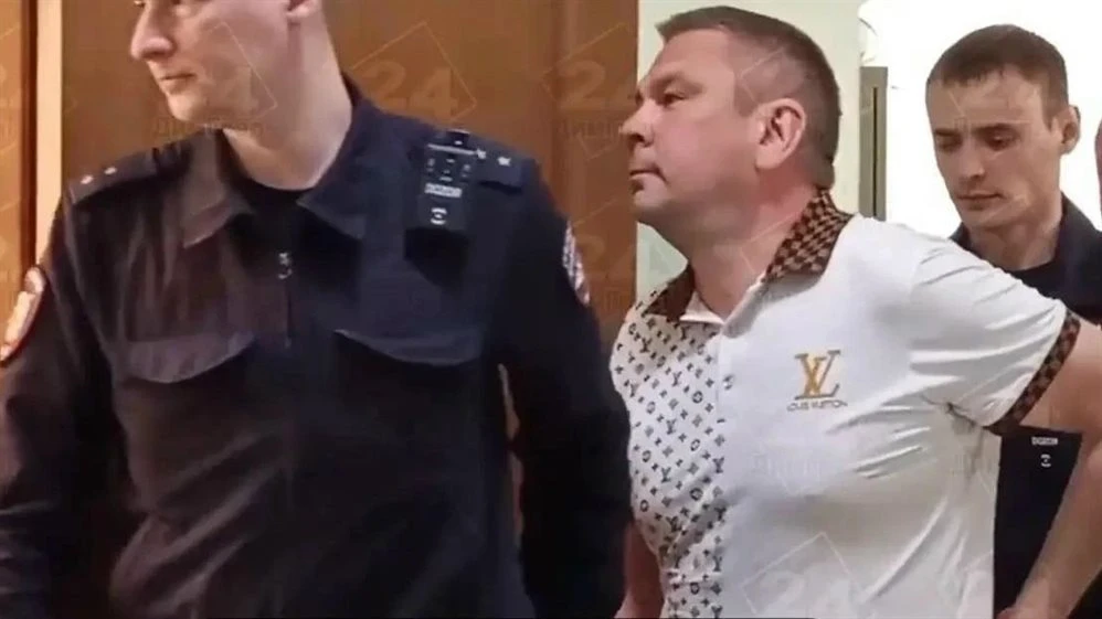 📜 Домашний арест Марата Валиева продлён до 11 ноября.