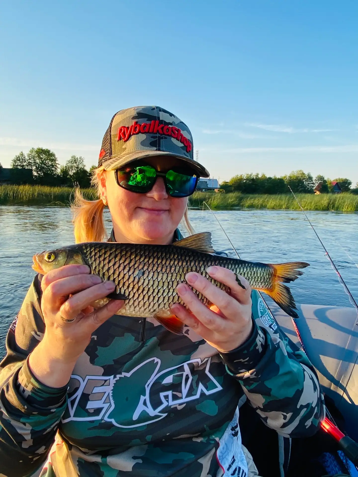Мне сказали однажды 😁Когда ты поймаешь первого голавля🐟🐟🐟 ты забудешь про все рыбал...