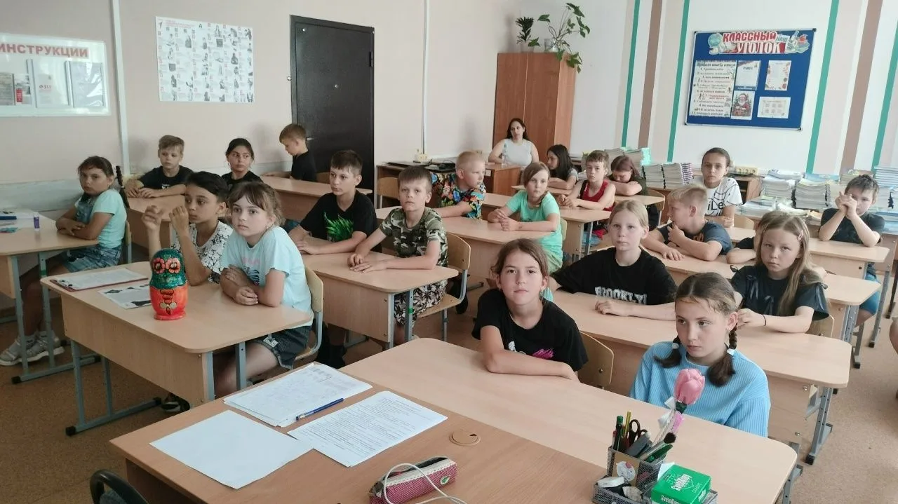 В рамках проекта летних чтений «В круиз по книжному морю» для ребят из школьного лагеря «Солнышко» с