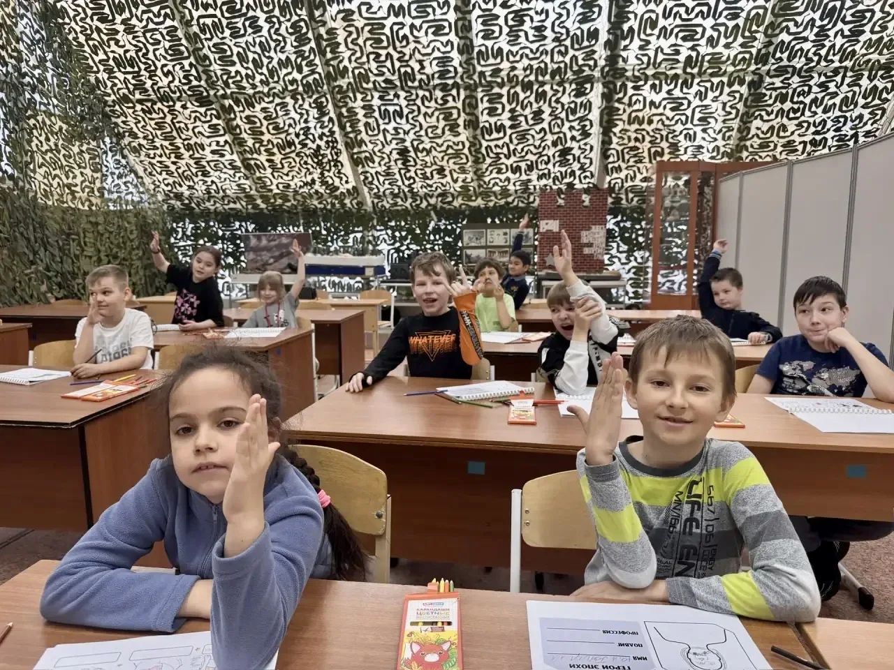 🚀 «МУЛЬТИВСЕЛЕННАЯ»: ДЕНЬ, ПОЛНЫЙ КОСМОСА!  Четвертая смена школьного лагеря набирает обороты! Сегод