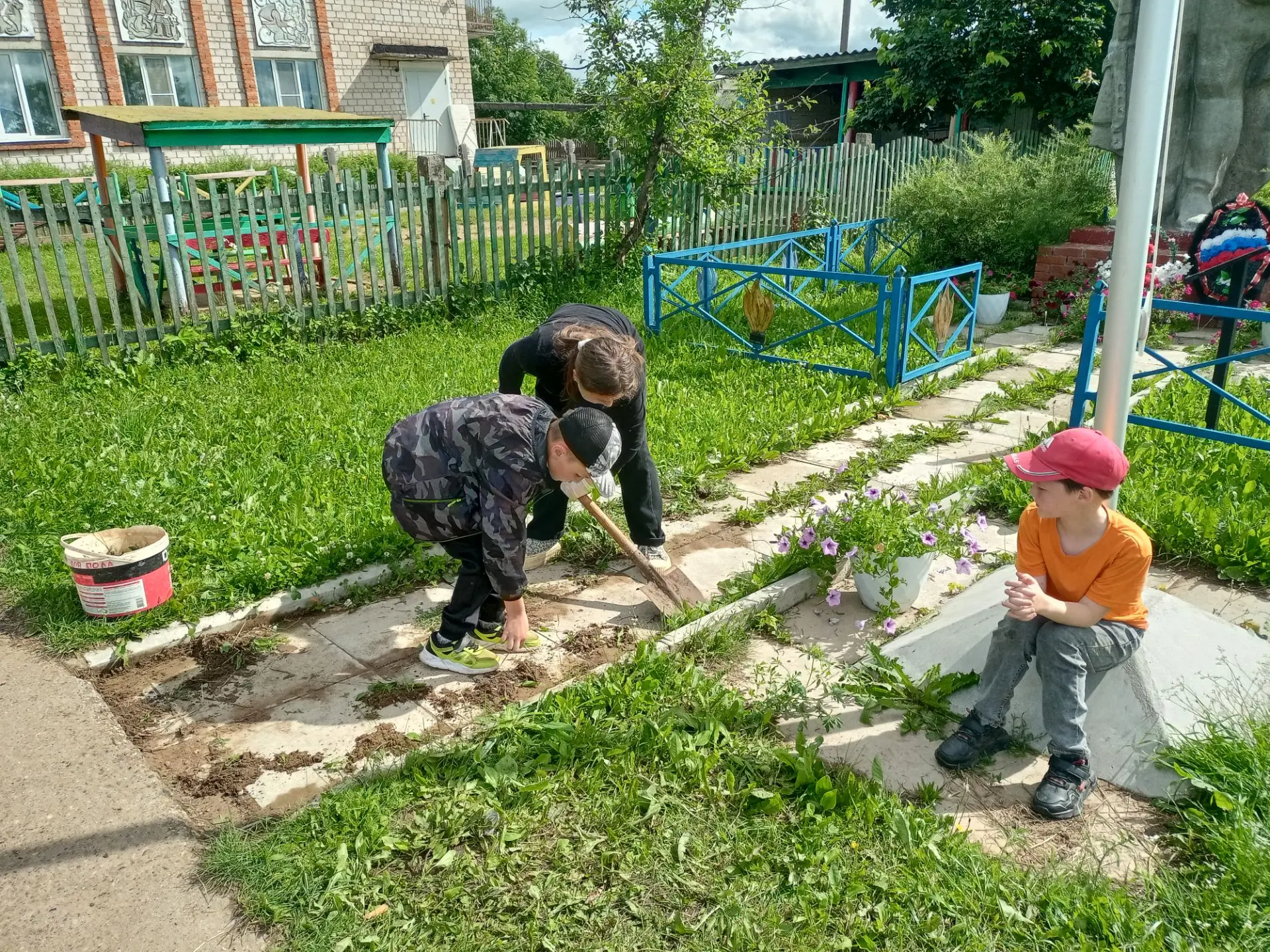 🔅 В такие летние дни особенно хочется вспоминать о добрых делах!
Ребята нашего лагеря сегодня прояв