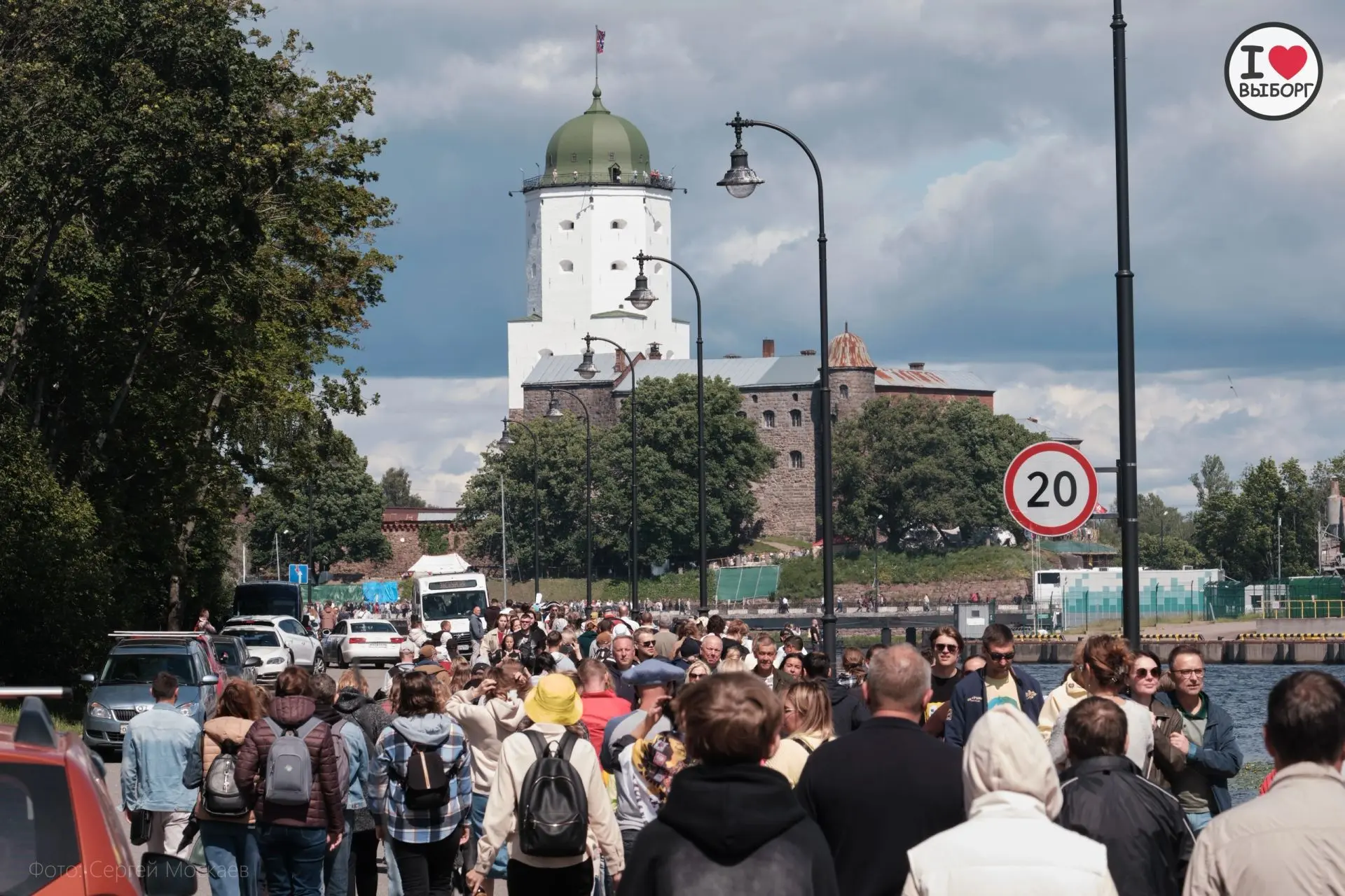 19 августа вход на Замковый остров и в Выборгский замок бесплатный, но билеты нужны для...