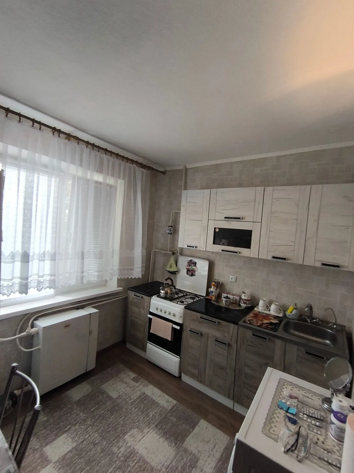 Продам 3-комн. Восток, кв. Дзержинского, 5/9, лифт раб, АО, жилая, документы готовы. Ба...