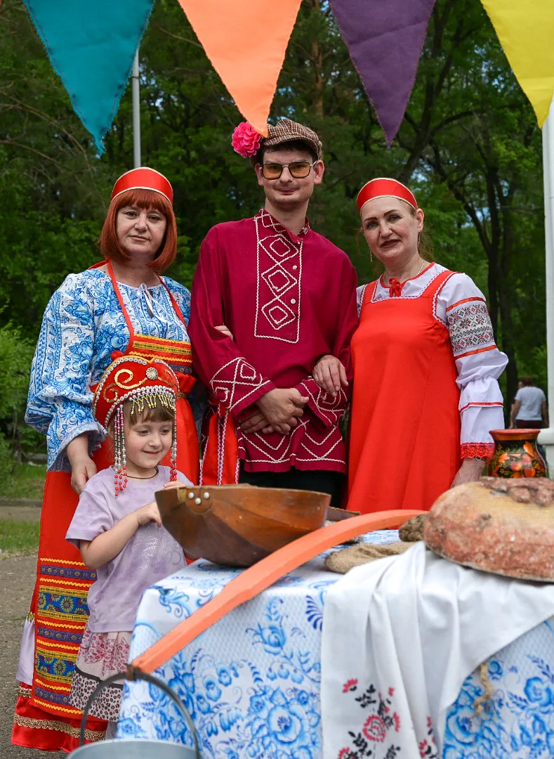 🇷🇺День России - это главный государственный праздник страны, который символизирует национальное ед