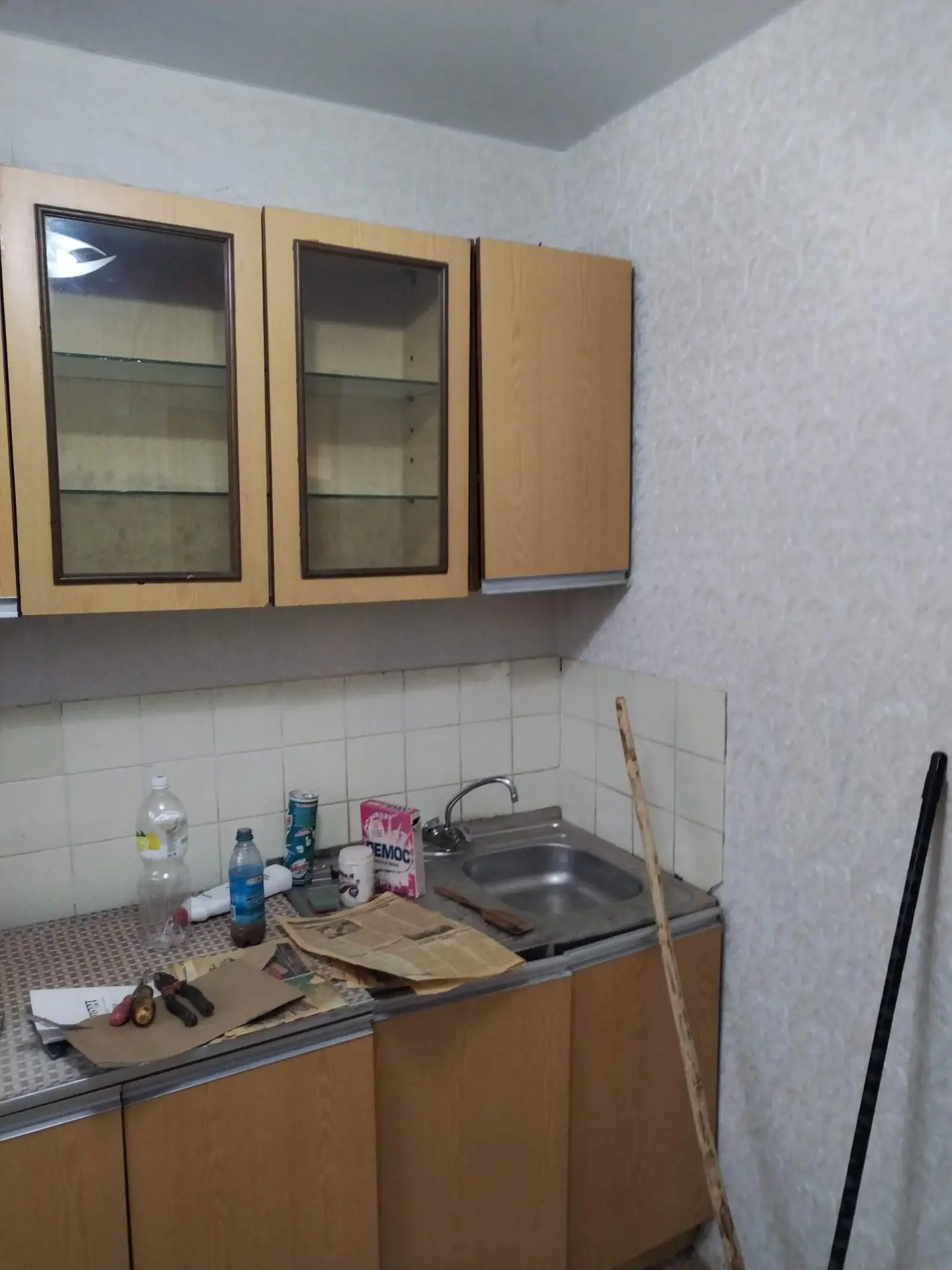 В ЛДК по ул. Строительная в кирпичном двухэтажном доме продается 2-х комнатная квартира...