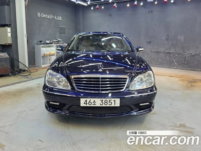 🚗 Mercedes-Benz 2004
