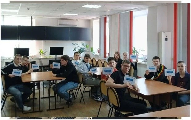 🚆 Инженерные каникулы: квиз, тренажёры и новые победы!  Во время инженерных каникул участники не тол