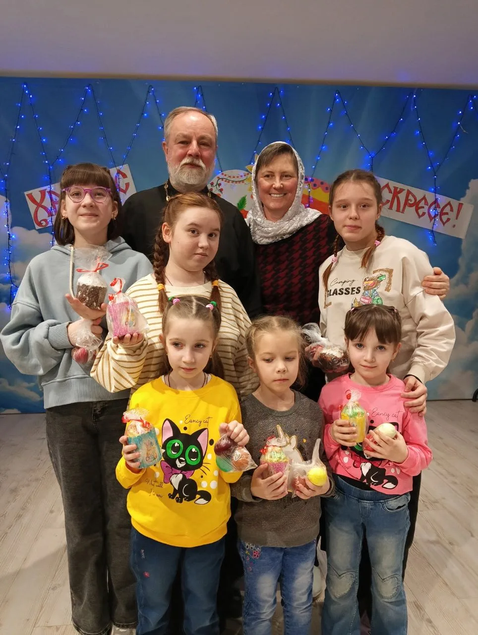 Воскресное утро в отделении социального приюта для детей и подростков прошло в праздничном хорошем н