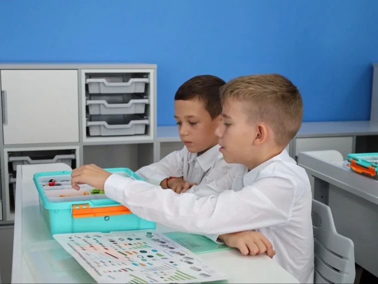 🤖 Роботов будут собирать сами: в школе № 1 появился новый класс.