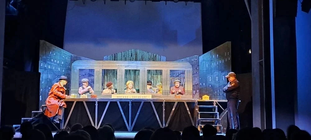 🎭 «Симфония в прозе»: ОАТК в мире волшебства Оренбургского театра кукол! 🎭  Студенты ГАПОУ «Оренбург