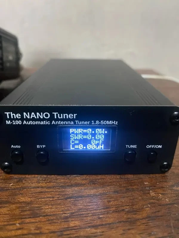 Автоматический антенный тюнер  NANO Tuner M-100